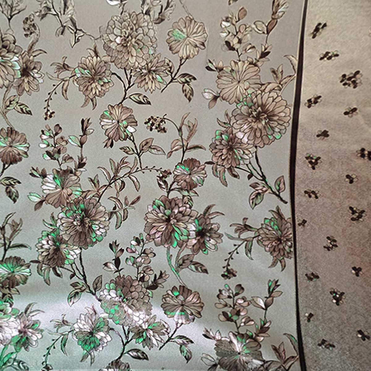 Metallic Table Plastic (yard)