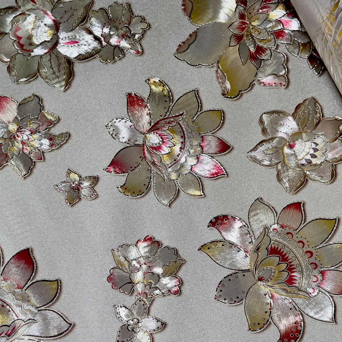 Metallic Table Plastic (yard)