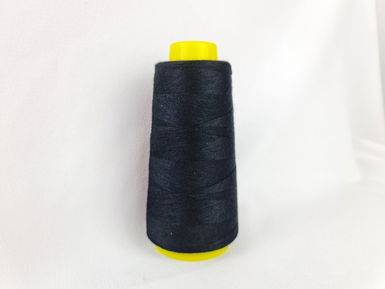 2000 yd Thread (Medium Size)