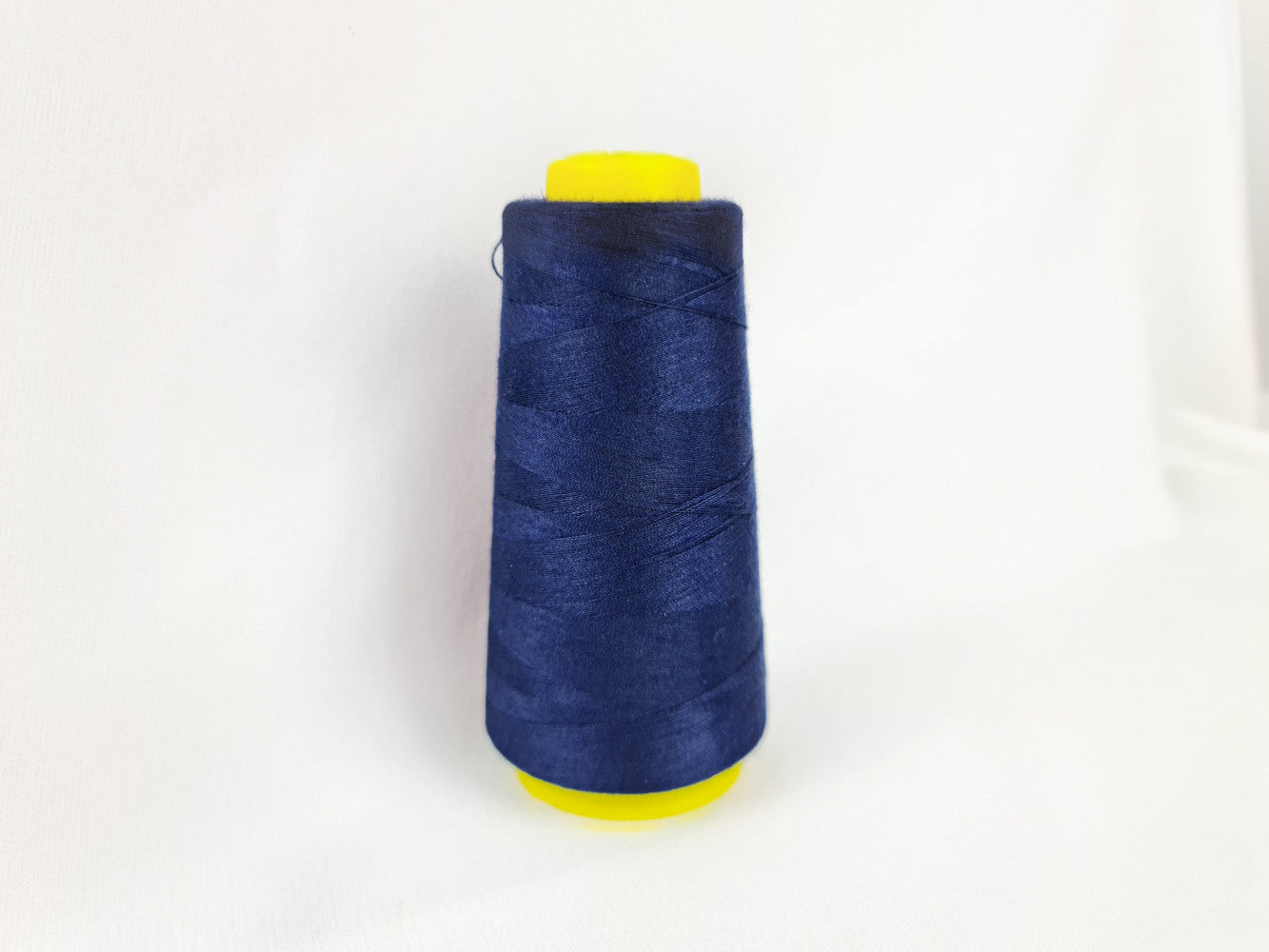 2000 yd Thread (Medium Size)