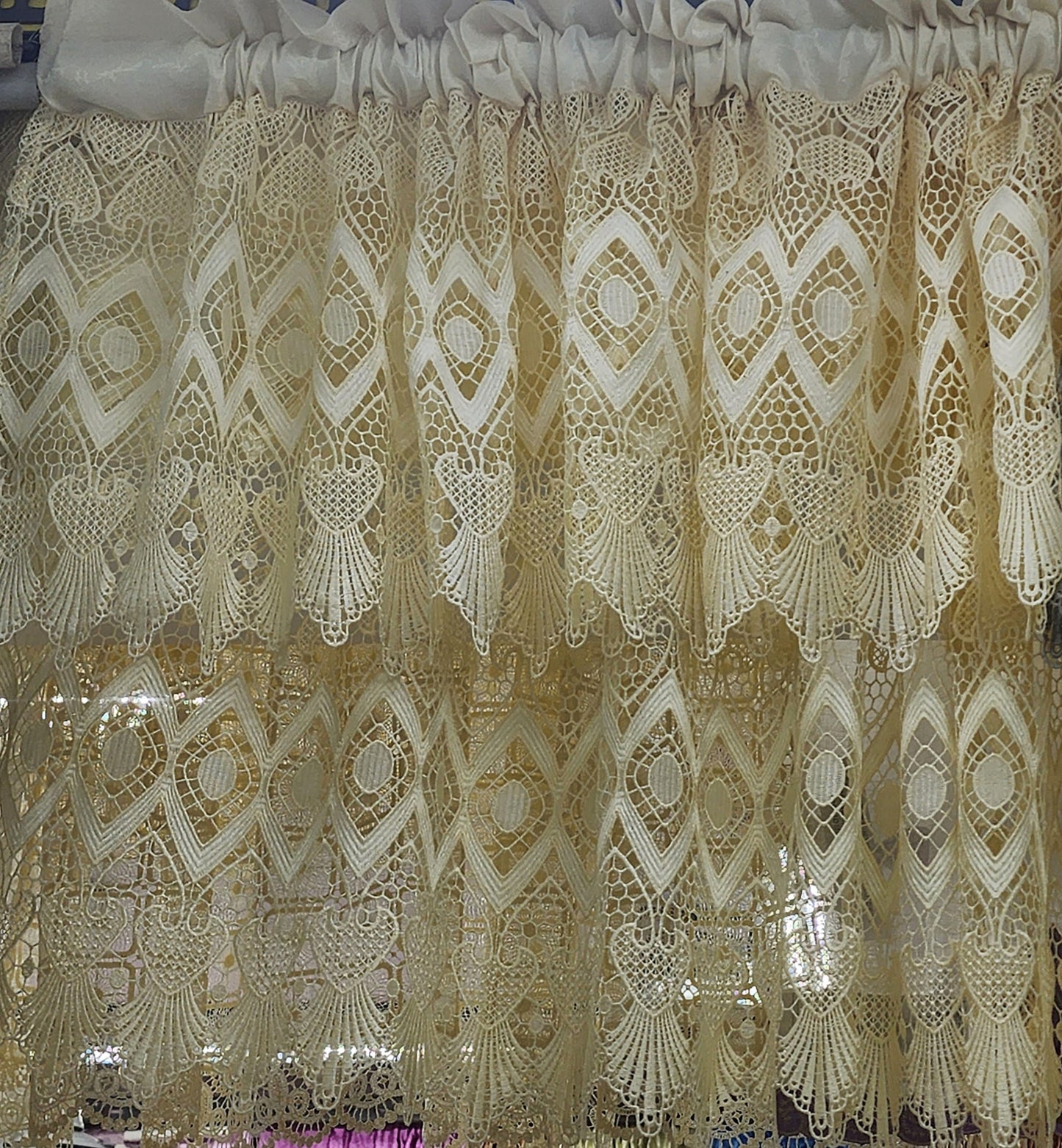 Lace Valance