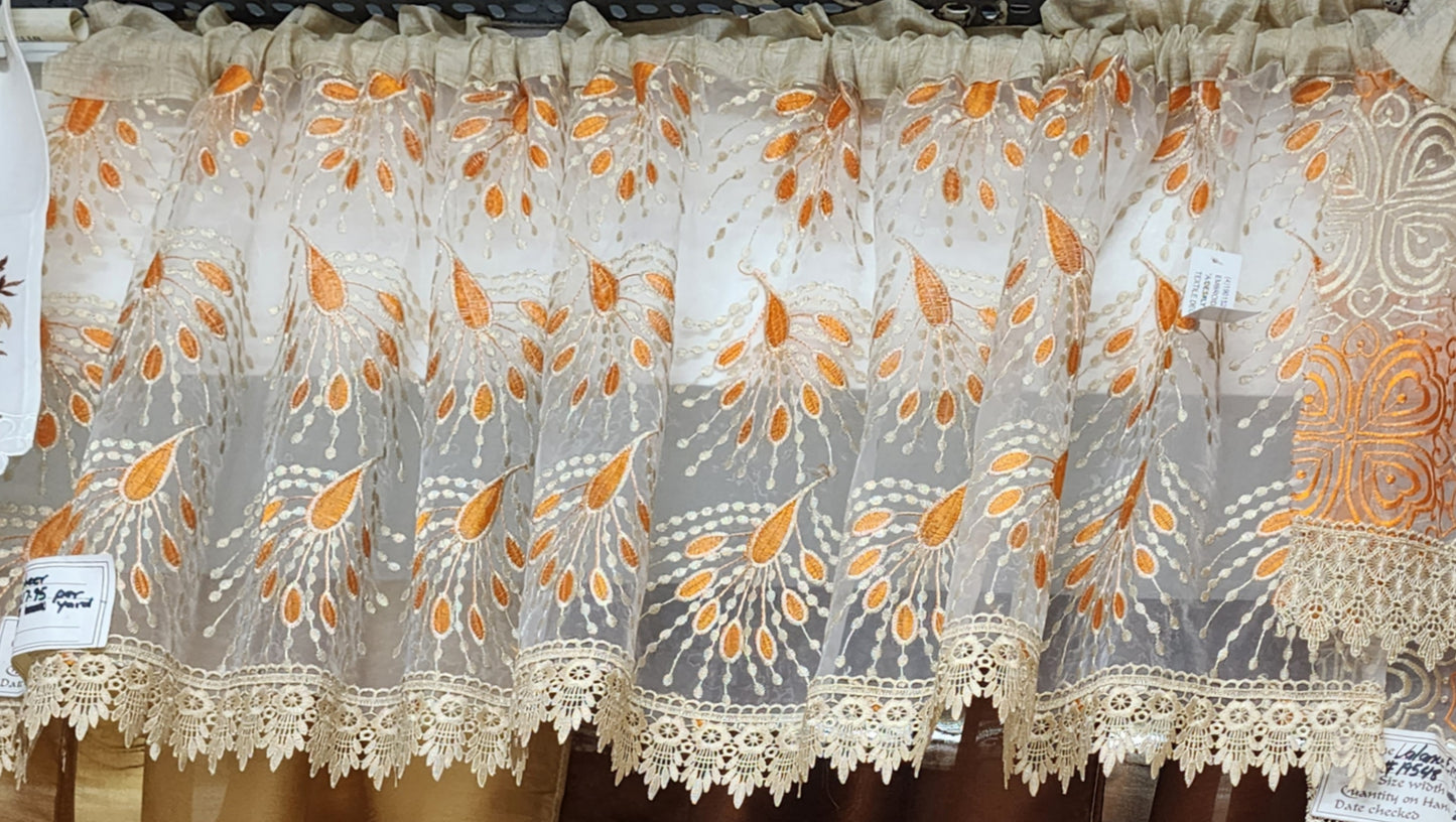 Guipure Lace Valance